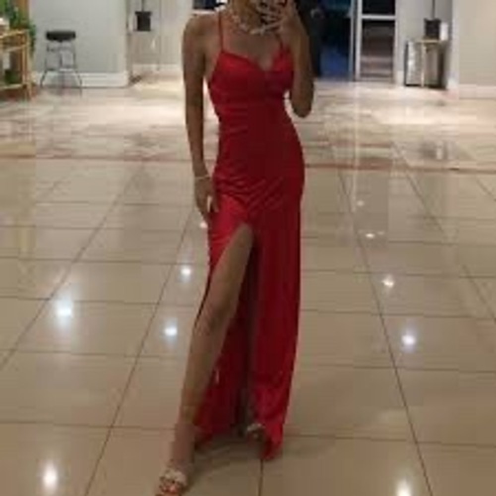 City‎ Vibe Maxi Dress Women Size 3 Red EUC Side Slit Evening Gown Formal Chic